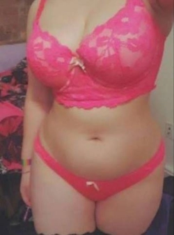 Büyük Memeli Türbanlı Escort