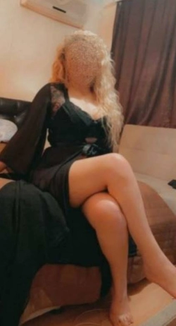 Düşünceleri Çılgın Beylikdüzü Escort